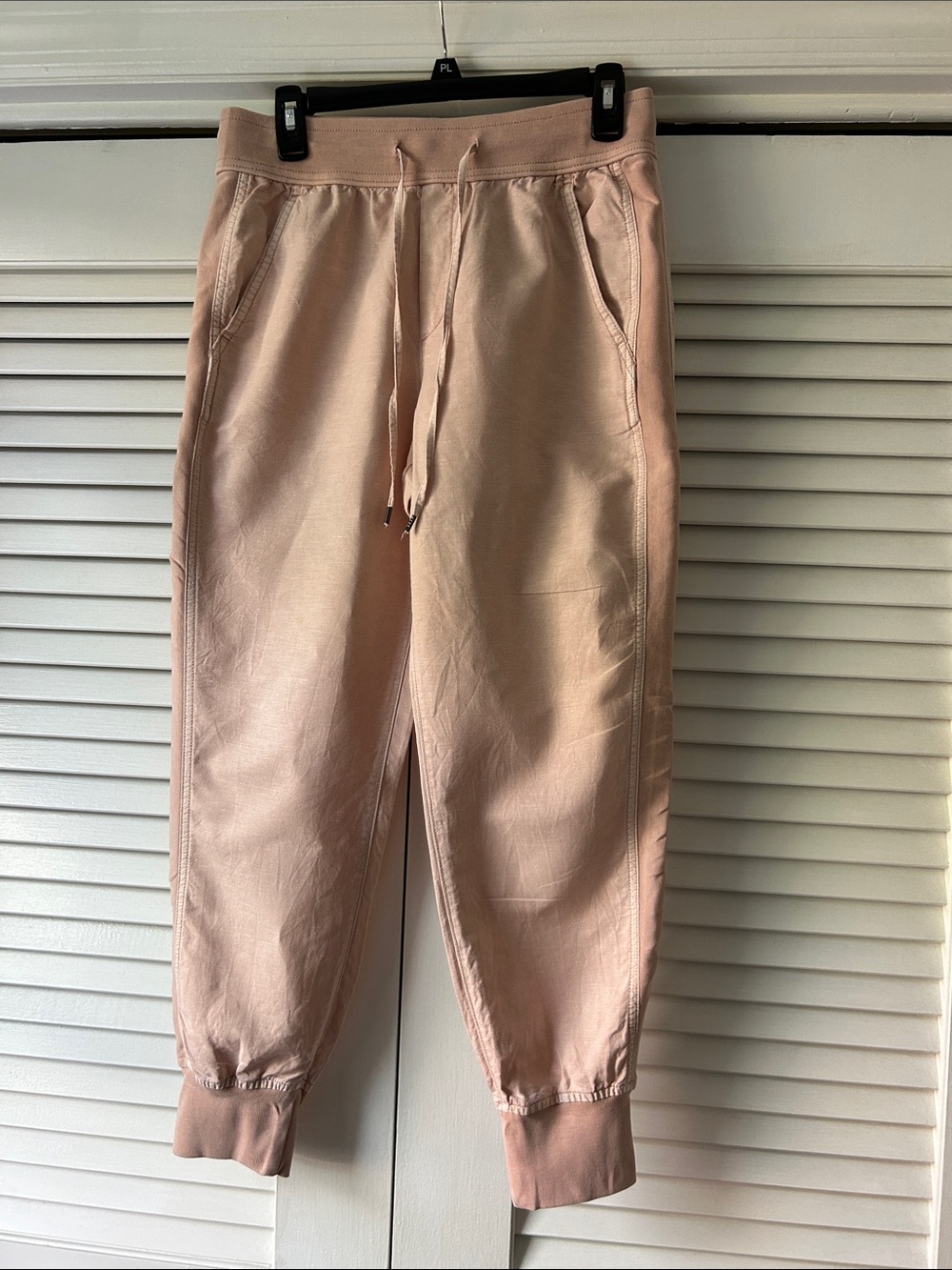 GAP Women's Light Dusty Rose Joggers